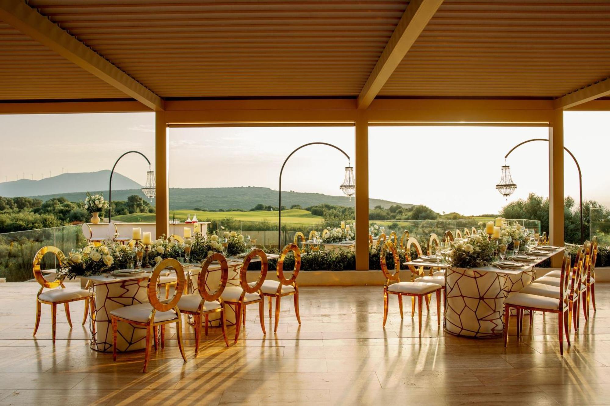 W Costa Navarino (Adults Only) Пилос Екстериор снимка