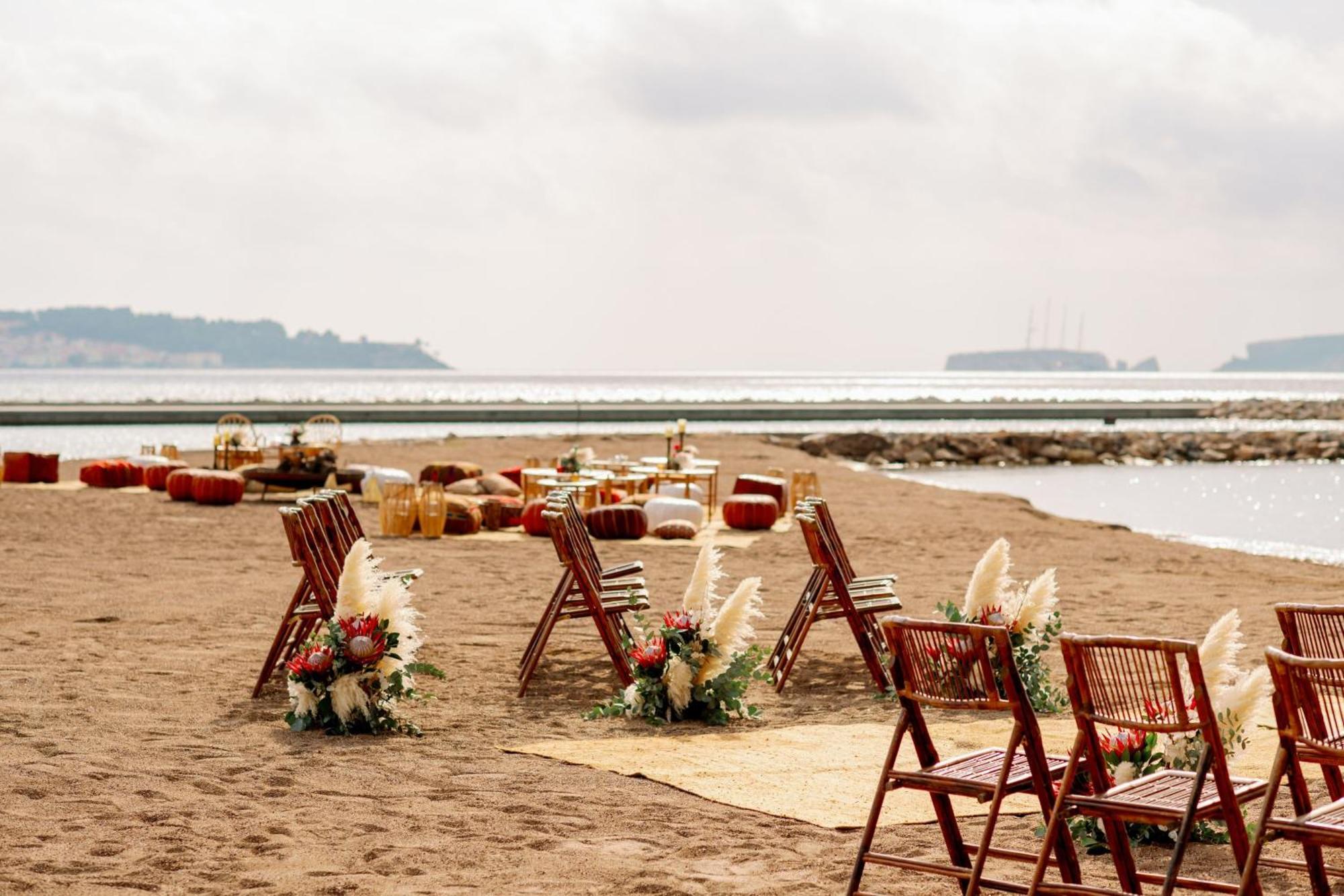 W Costa Navarino (Adults Only) Пилос Екстериор снимка