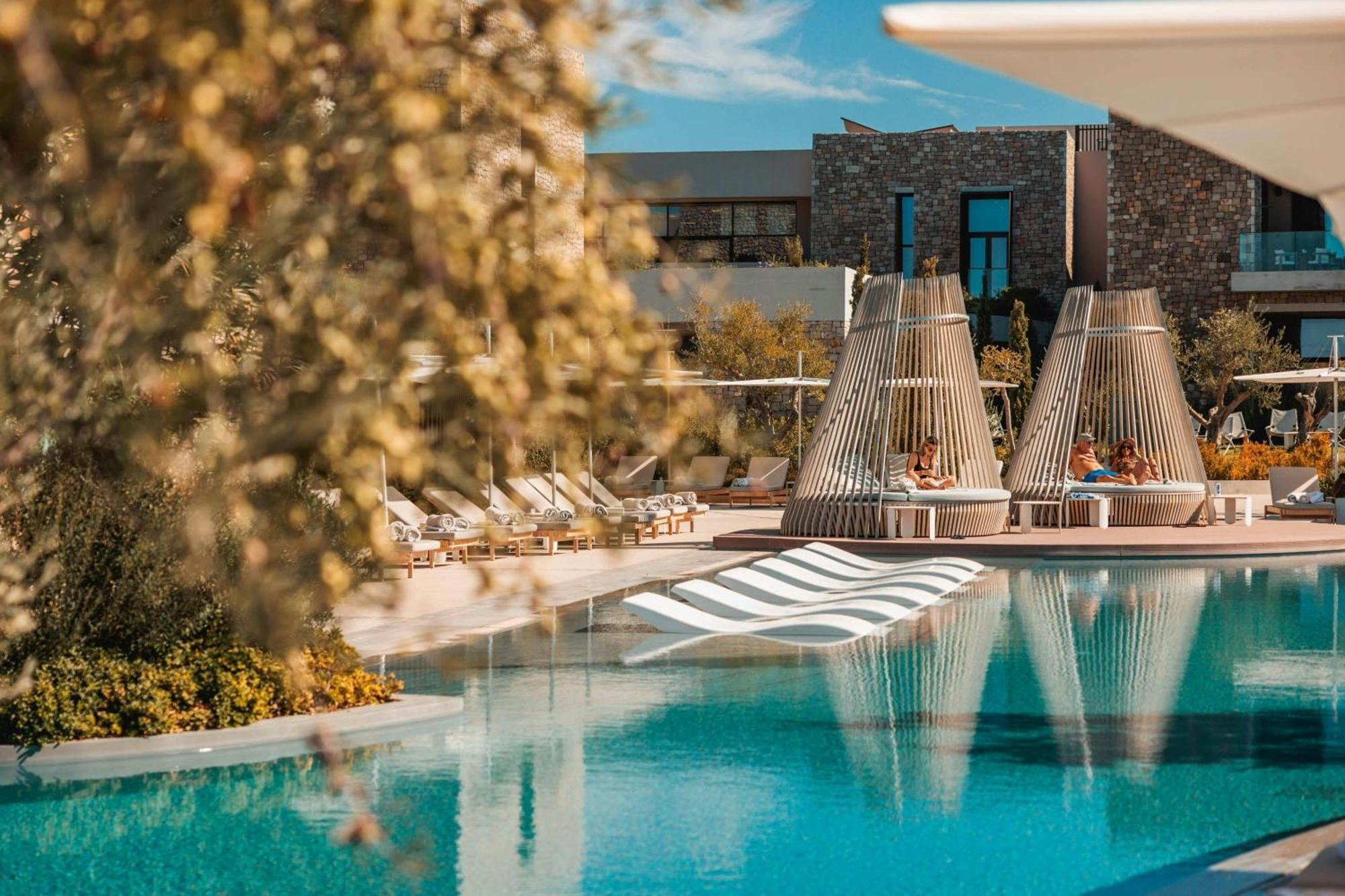 W Costa Navarino (Adults Only) Пилос Екстериор снимка
